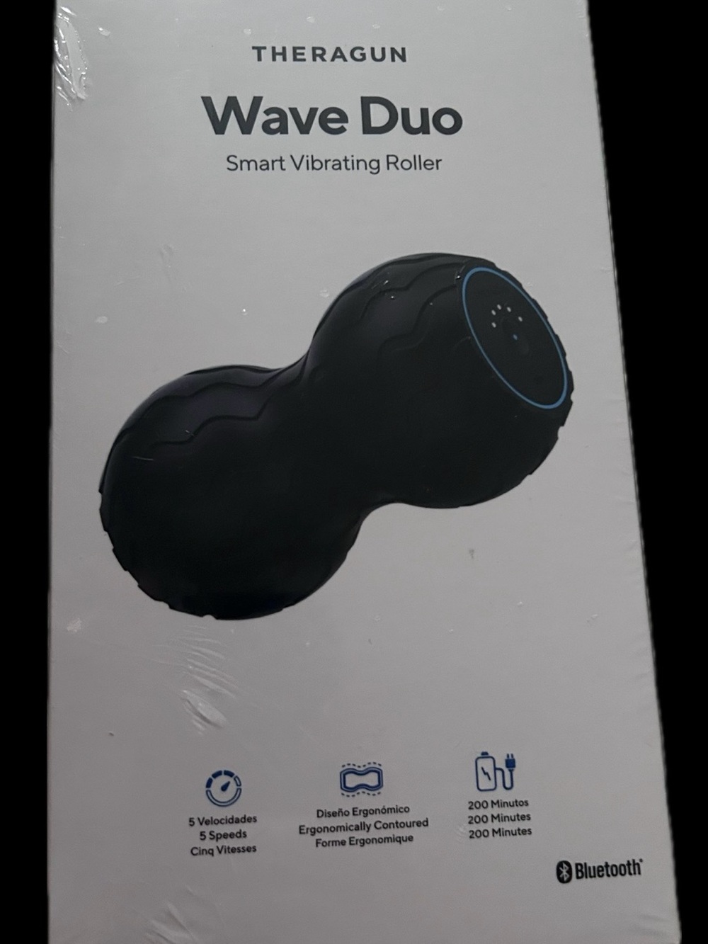 Therabody Wave Duo Smart Vibrating Roller - Black with Blue Accent